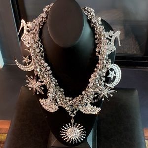 The Miss. Youniverse Chain